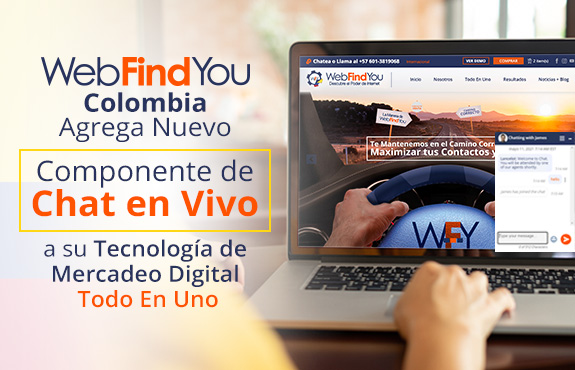 Empresario Utilizando Componente de Chat en Vivo de WebFindYou Colombia Desde su Laptop