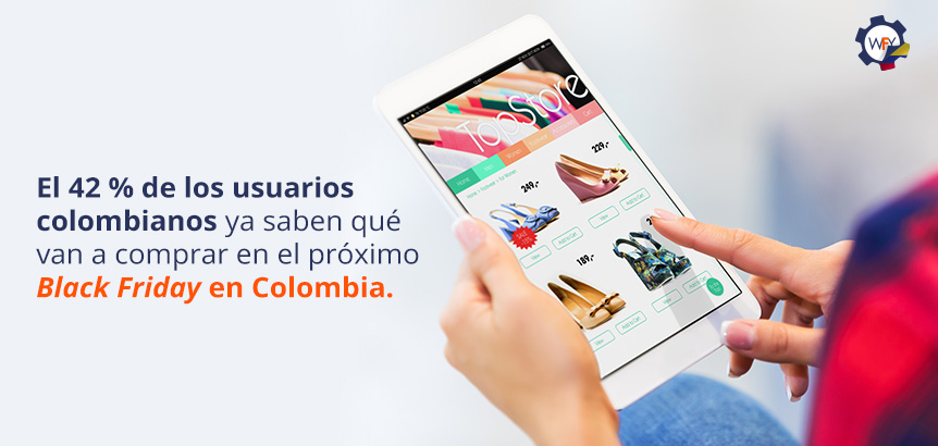 Manos Sosteniendo Tablet Donde se ve Tienda Ecommerce